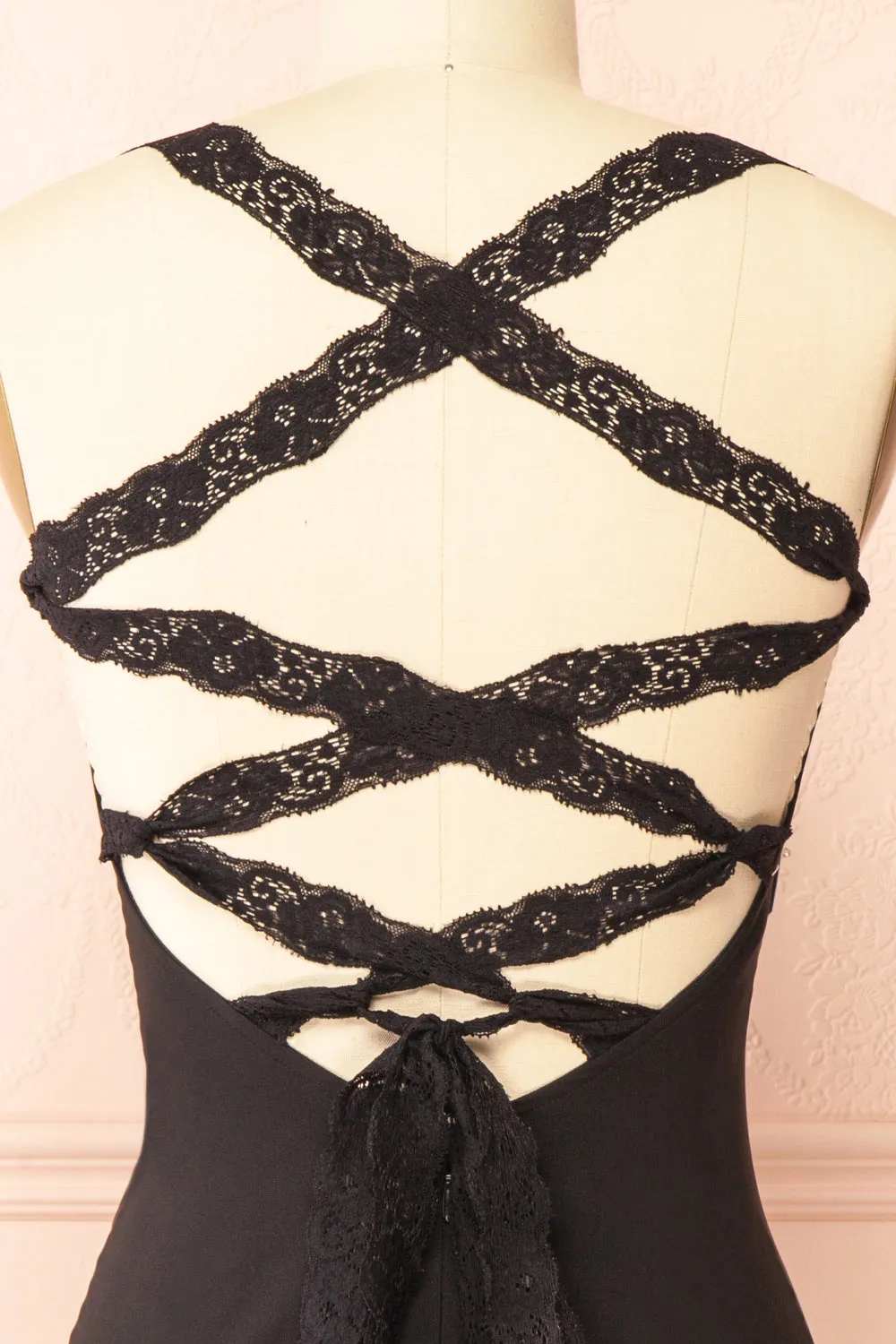 Aleyna | Short Black Dress w/ Lace Straps