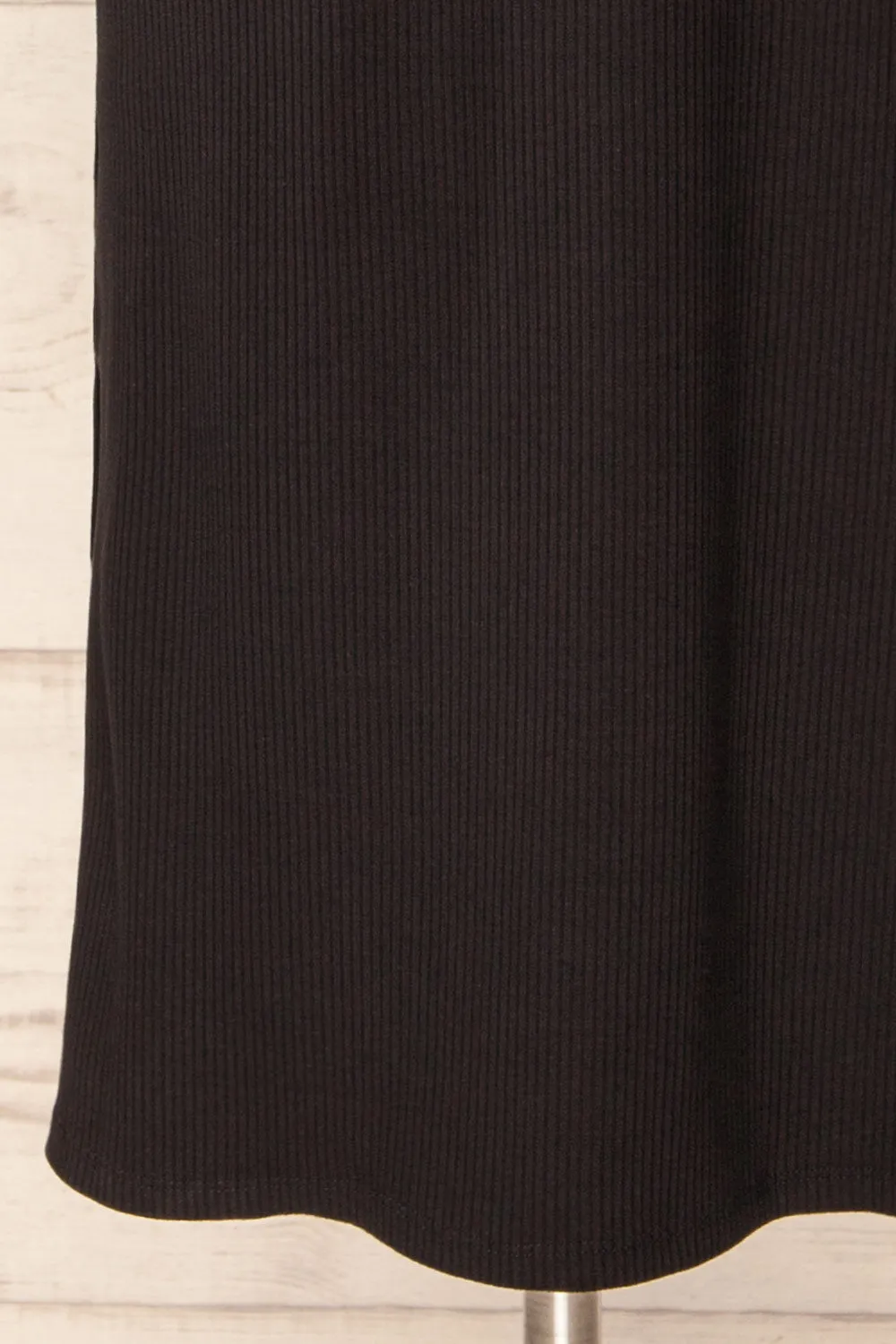 Anikara | Black Ribbed Midi Halter Dress