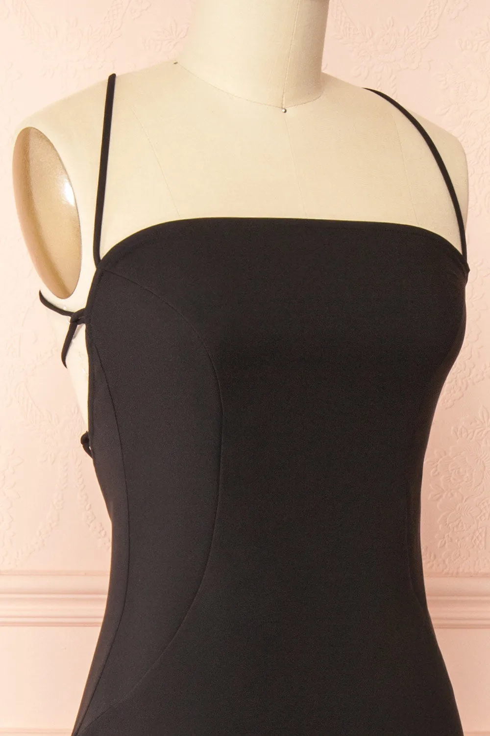 Arannia Black | Fitted Midi Dress with Laced Back