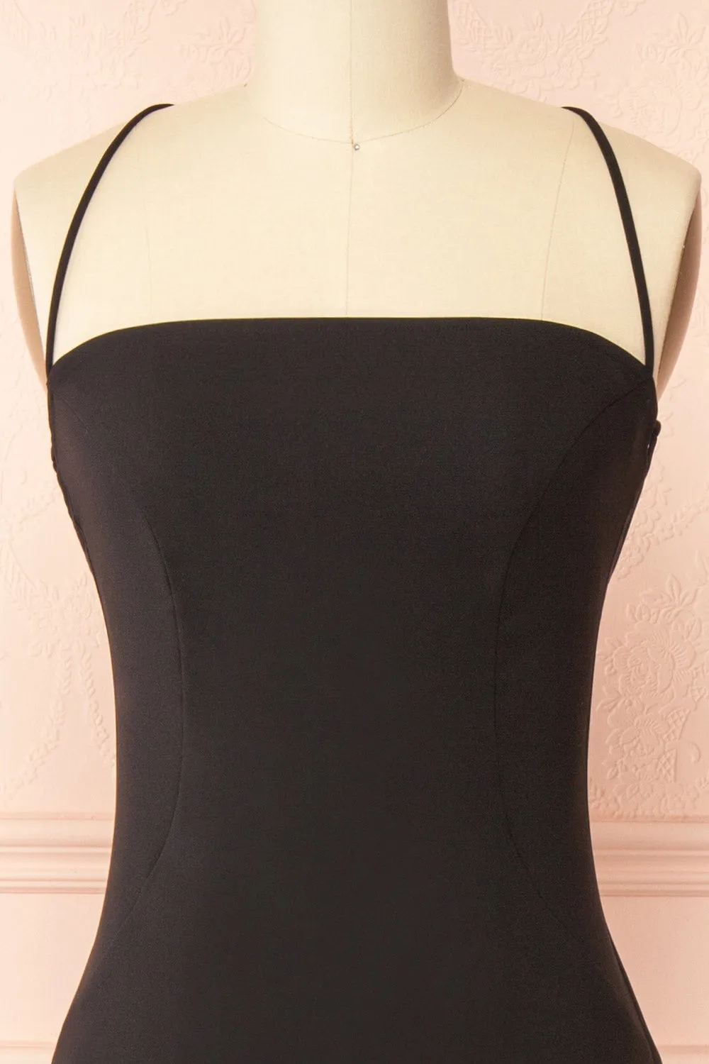 Arannia Black | Fitted Midi Dress with Laced Back