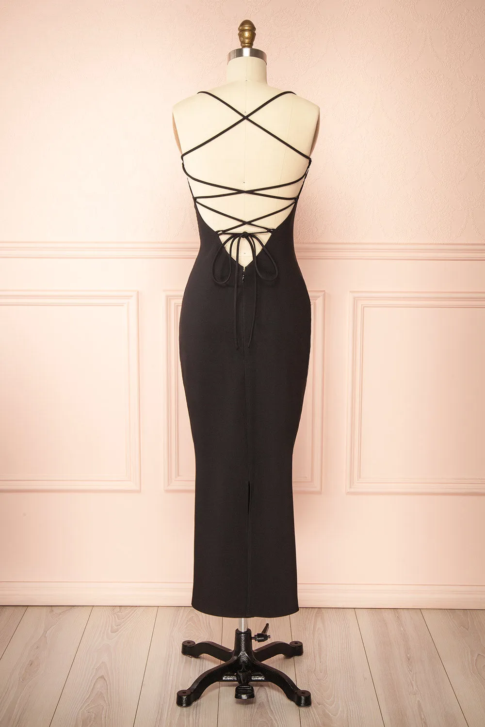 Arannia Black | Fitted Midi Dress with Laced Back