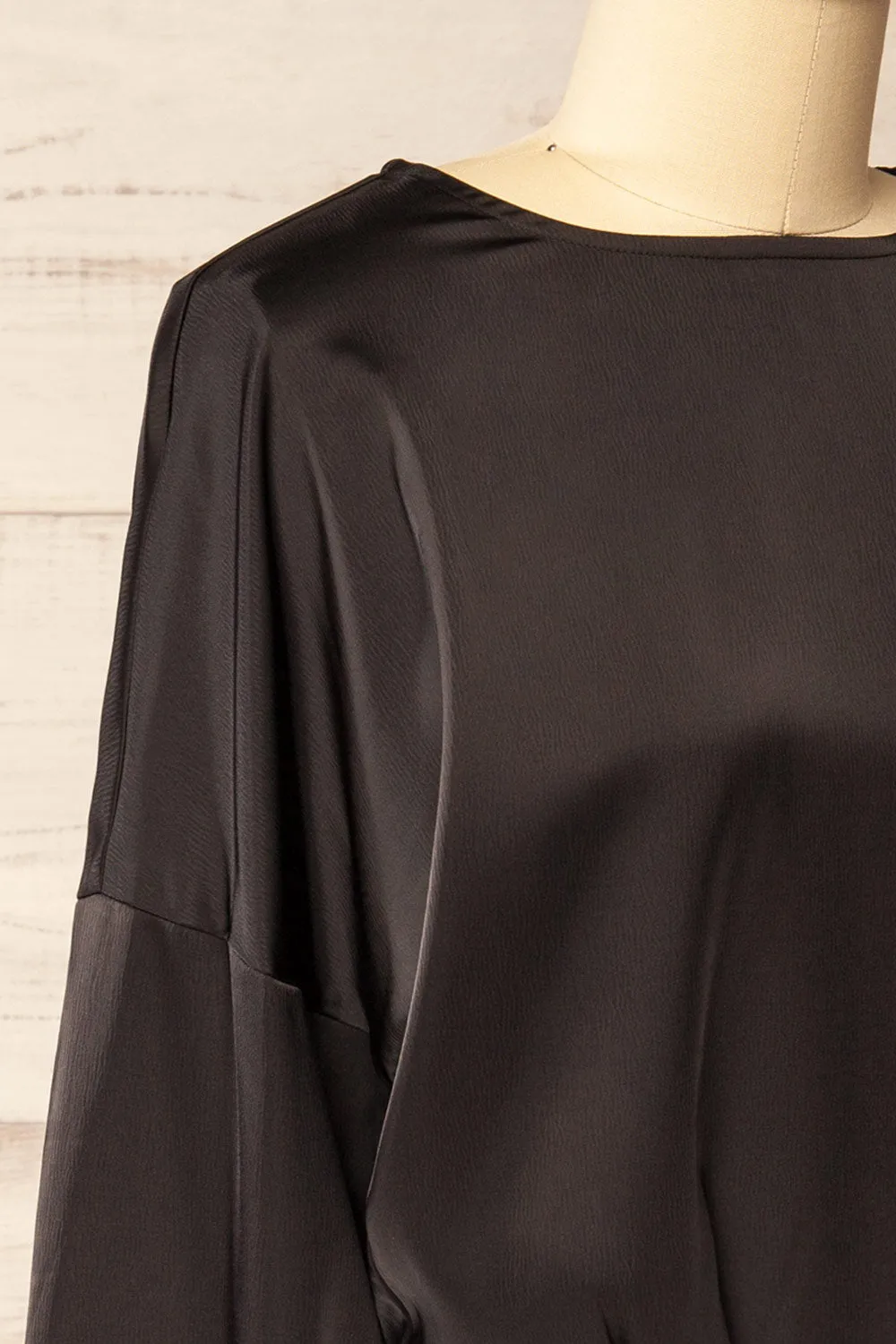 Combault Black | Silky Long Sleeved Dress
