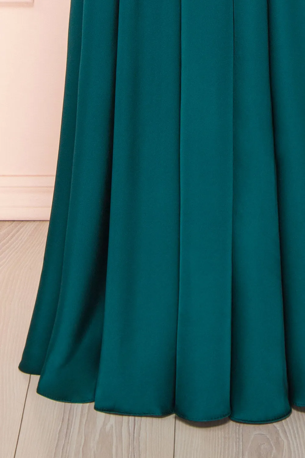 Johanie Emerald | Satin Maxi Dress