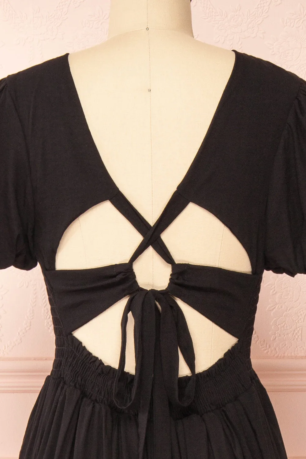 Lilou Black | Open-back Midi Dress w/ Puffy Sleeves