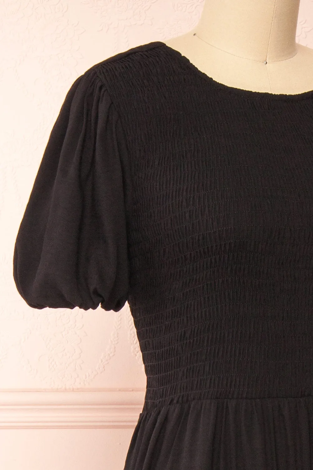 Lilou Black | Open-back Midi Dress w/ Puffy Sleeves