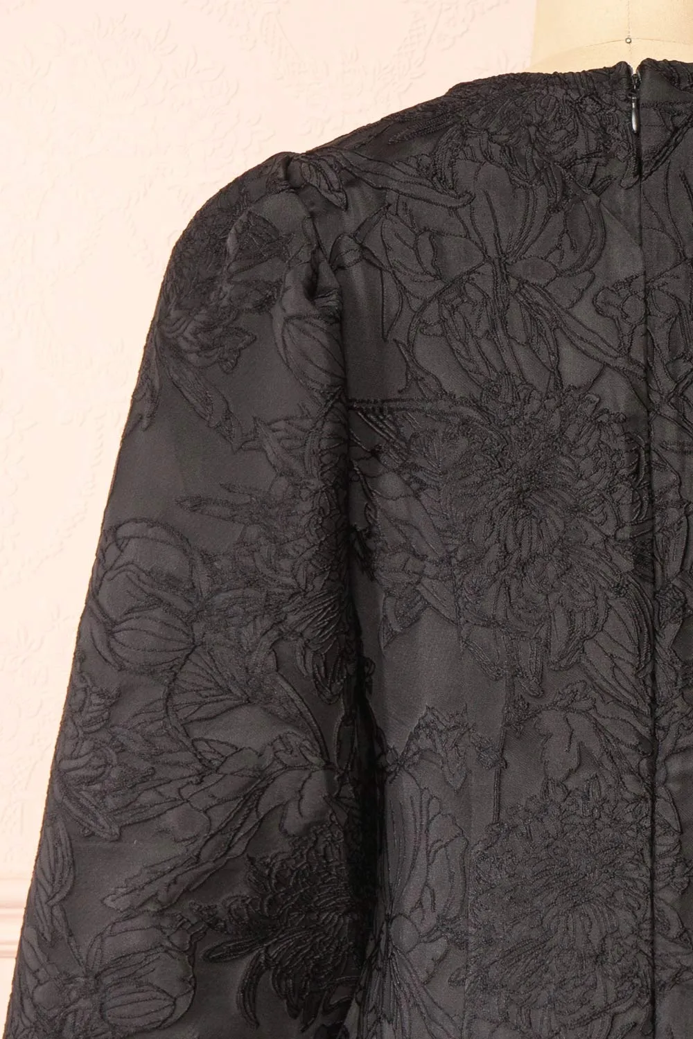 Lyrilla| Short Loose Embroidered Black Dress