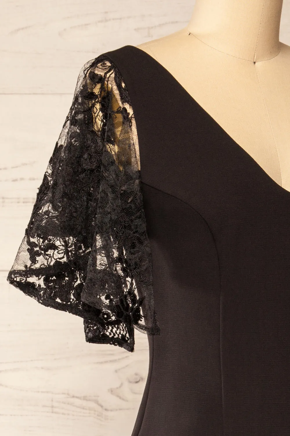 Myrania Black | Fitted Midi Dress w/ Embroidered Sleeves