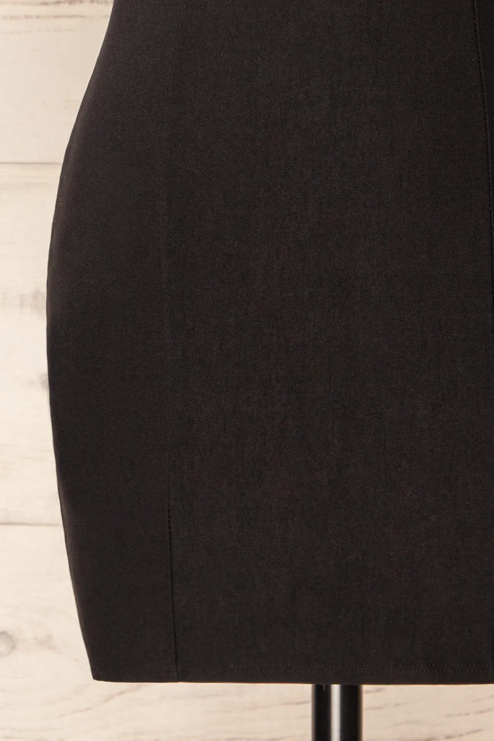 Mystik | Fitted Short Black Dress