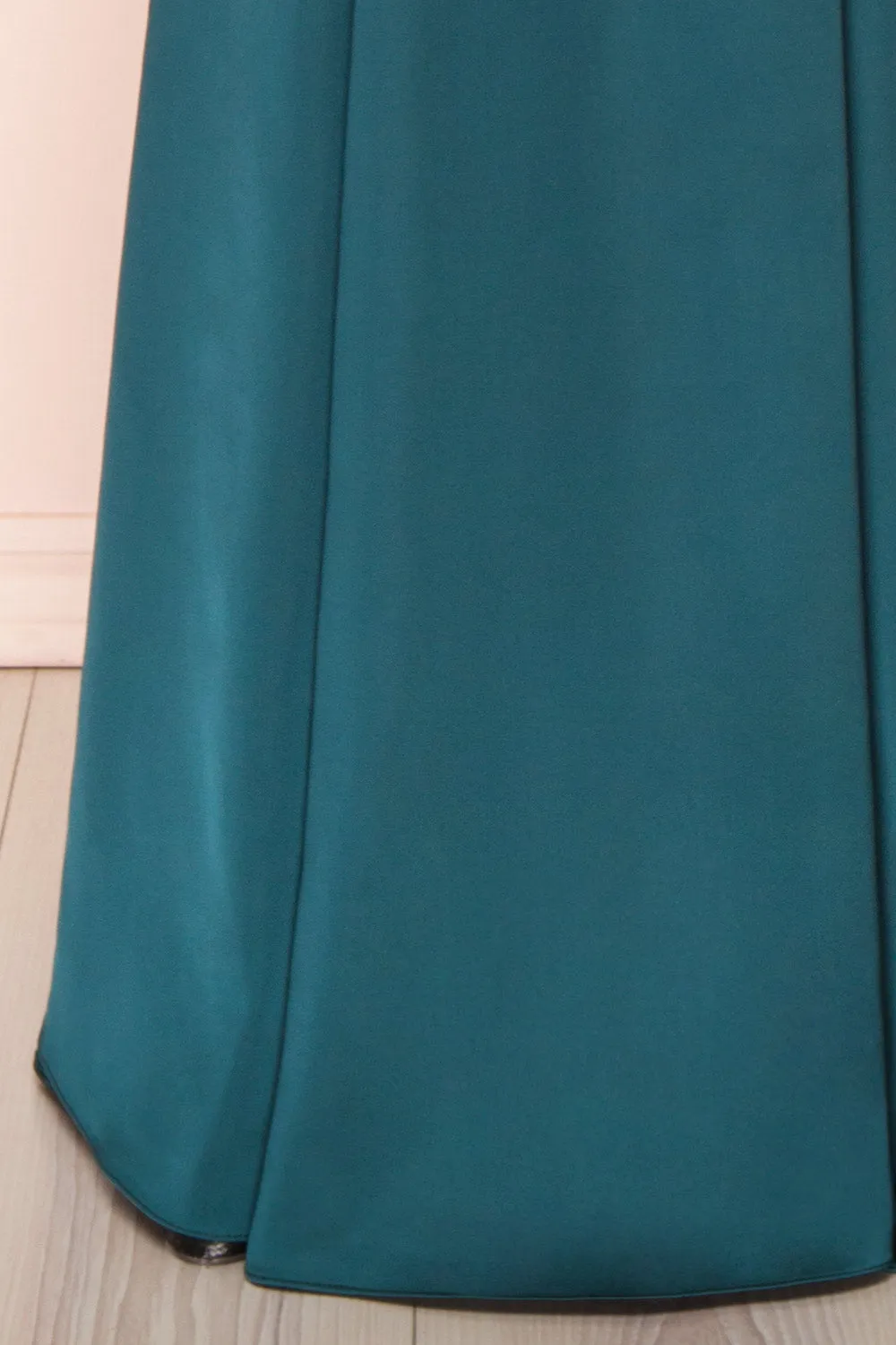 Naomie Emerald | Silky Mermaid Gown