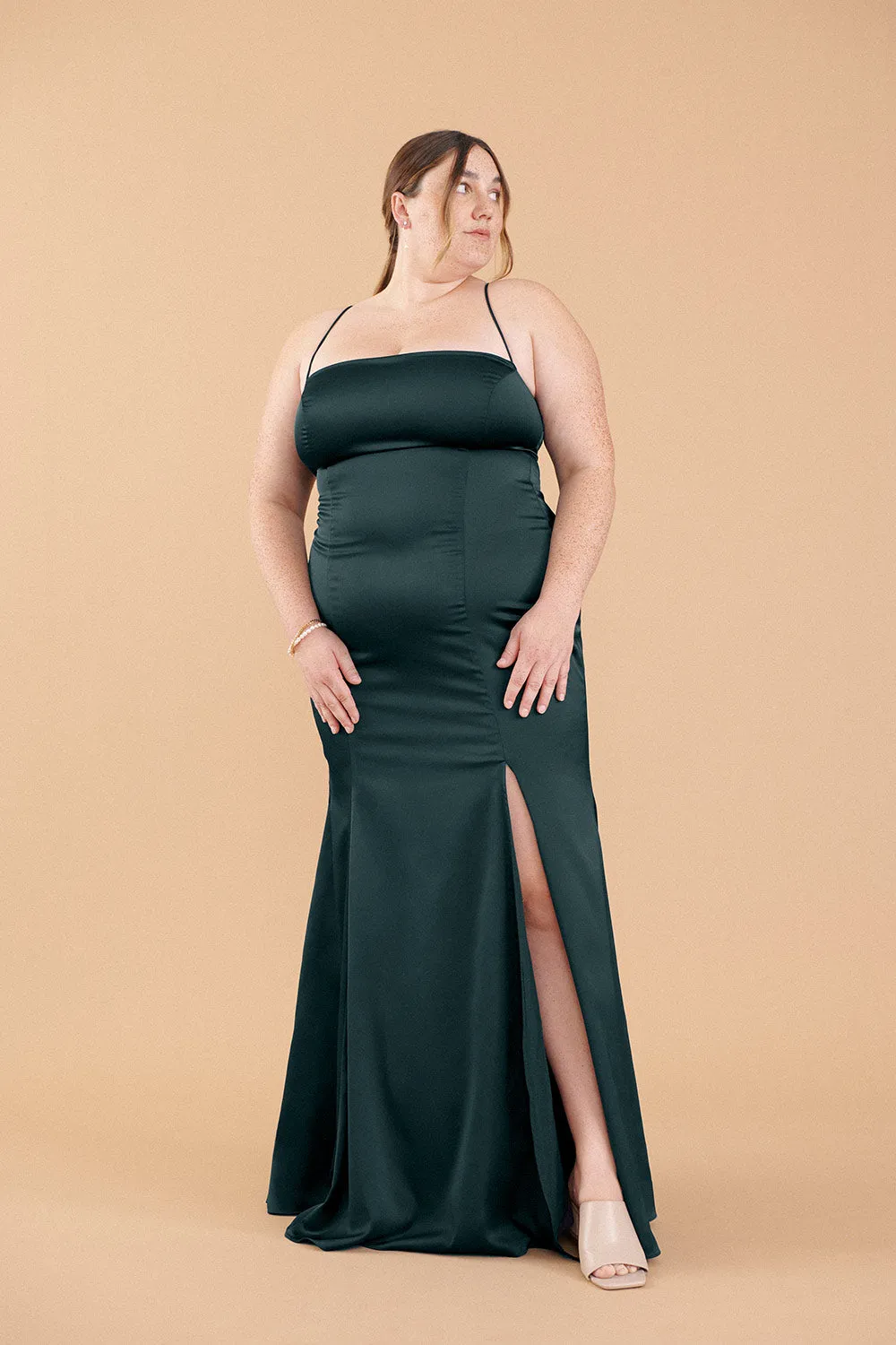 Naomie Emerald | Silky Mermaid Gown