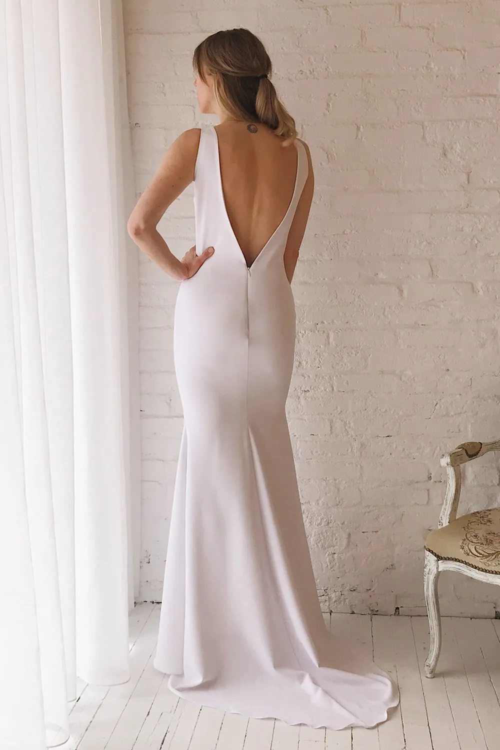 Sanya Red | Backless Mermaid Gown
