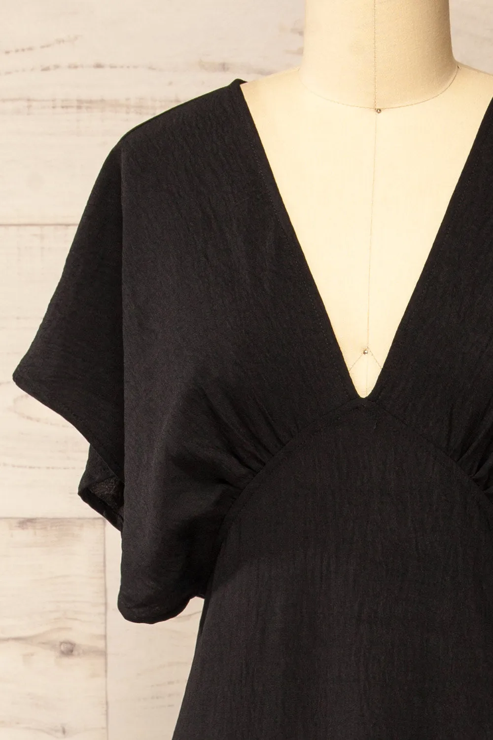 Scalloway | Black Maxi Dress w/ Bat Sleeves
