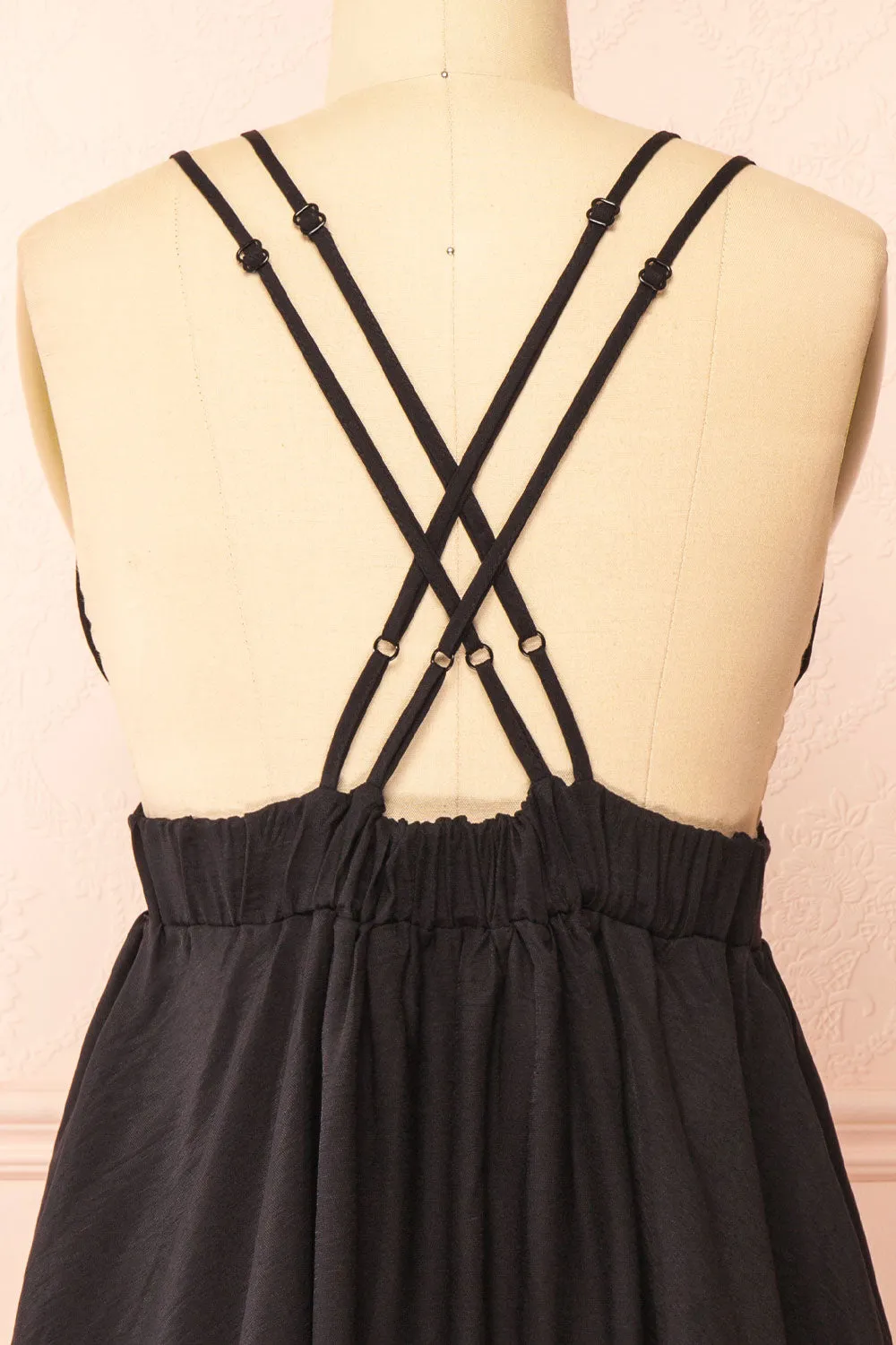 Tillie | Short Black Plunging Neckline Dress