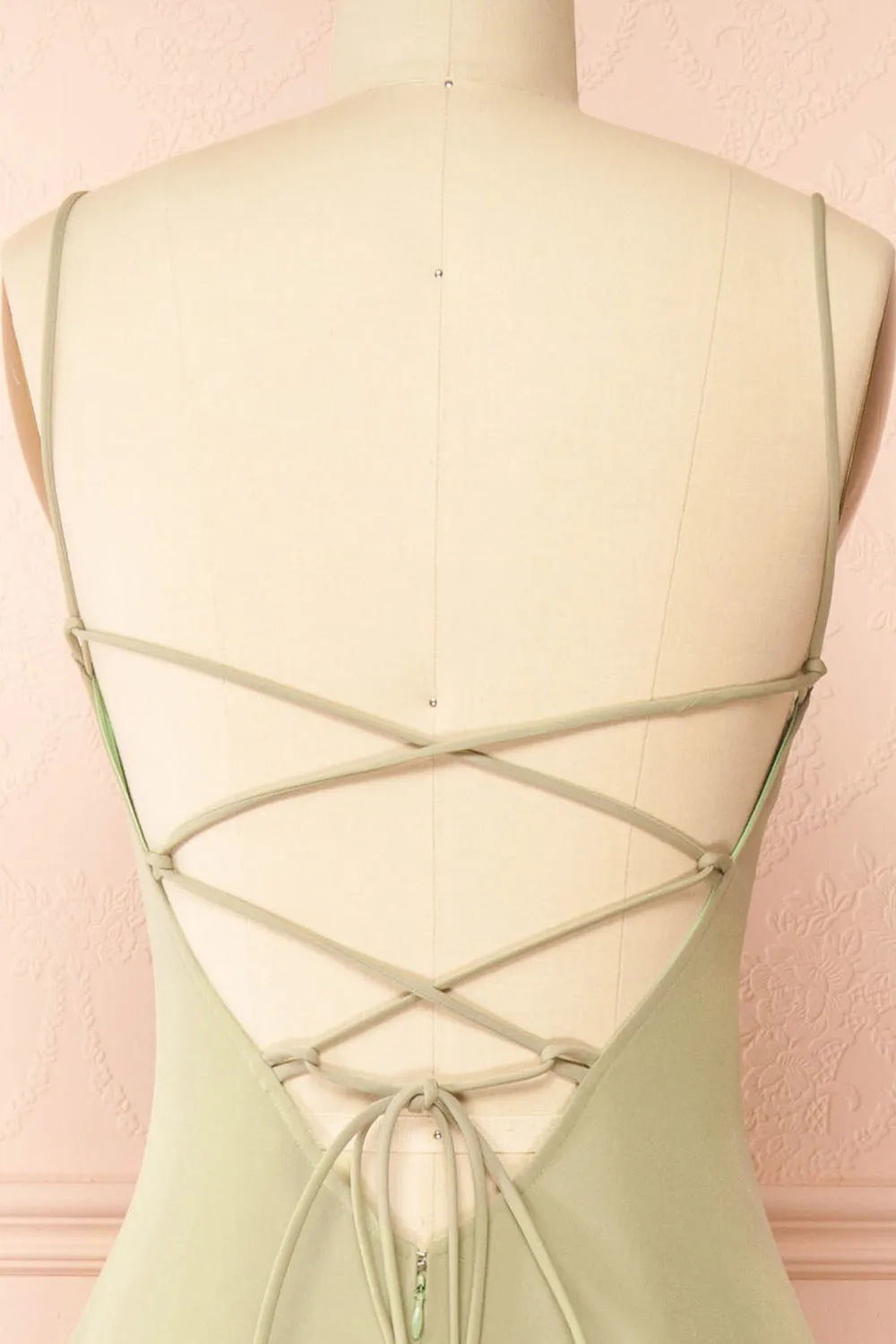 Vivina Sage | A-line Maxi Dress with Open Back