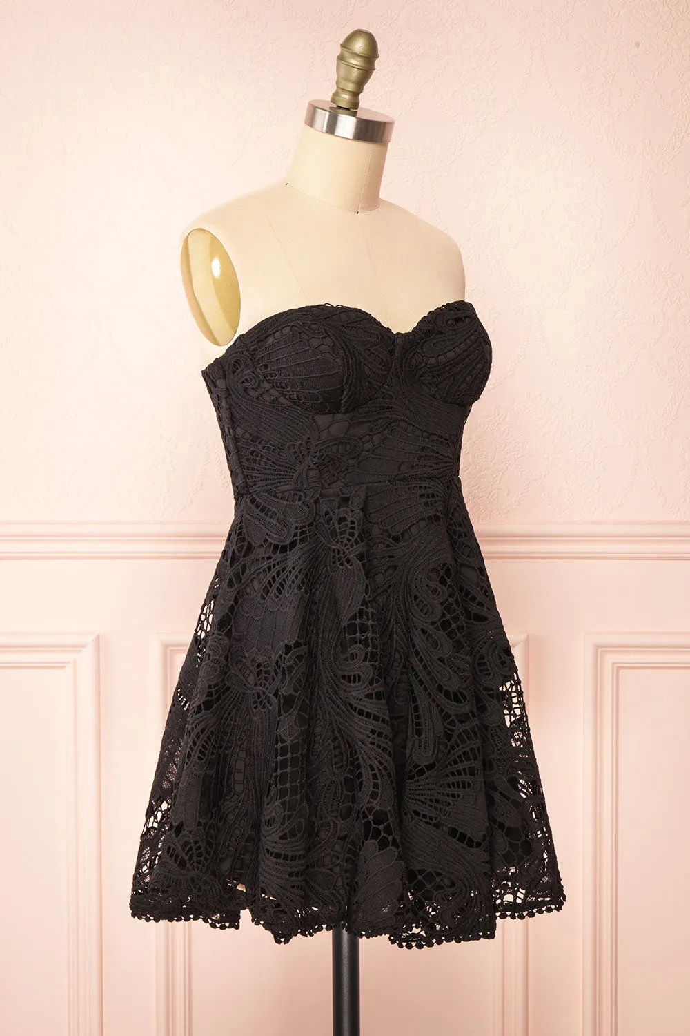 Ylvya | Short Strapless Black Lace Dress